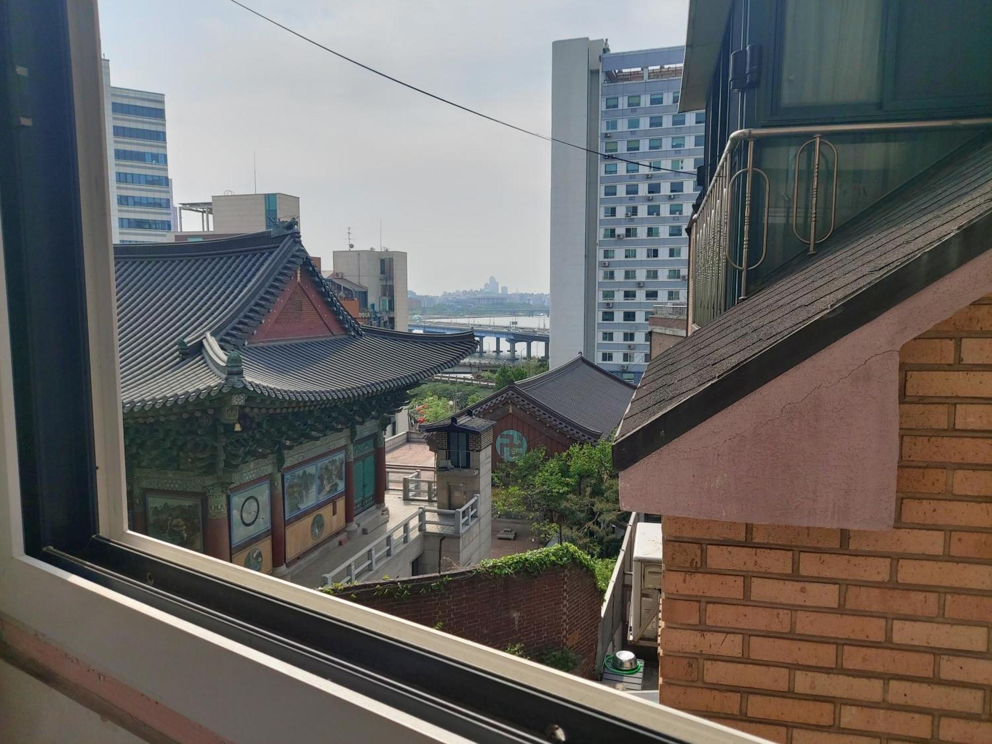 Han River Residence & Guesthouse Seoul Exterior photo